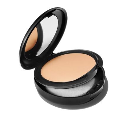 MAC Studio FiX Powder Plus Foundation NC20