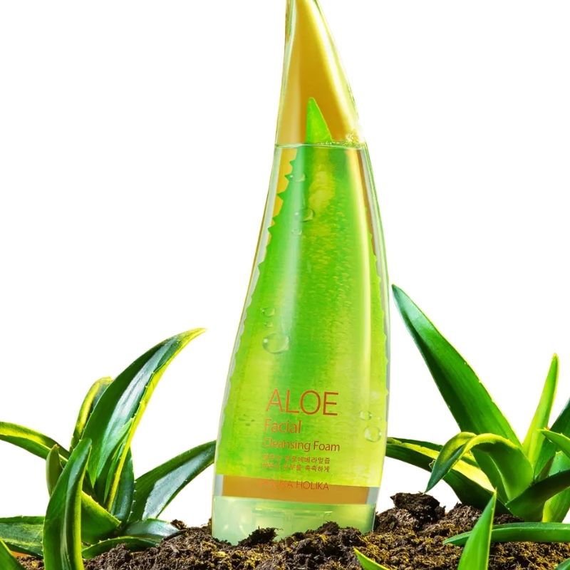 Holika Holika Aloe Facial Cleansing Foam - 150ml Holika Holika Aloe Facial Cleansing Foam - 150ml